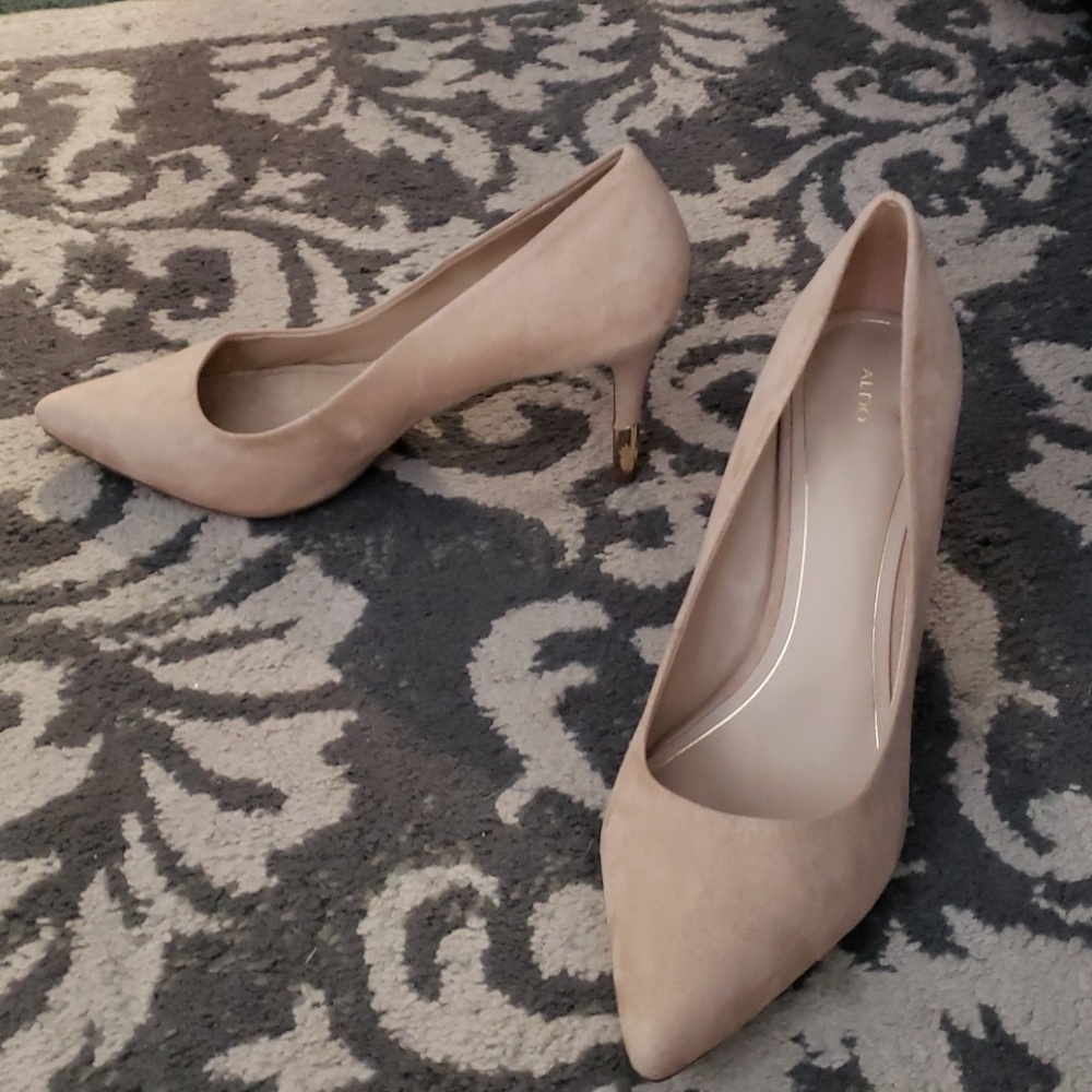ALDO nude heels